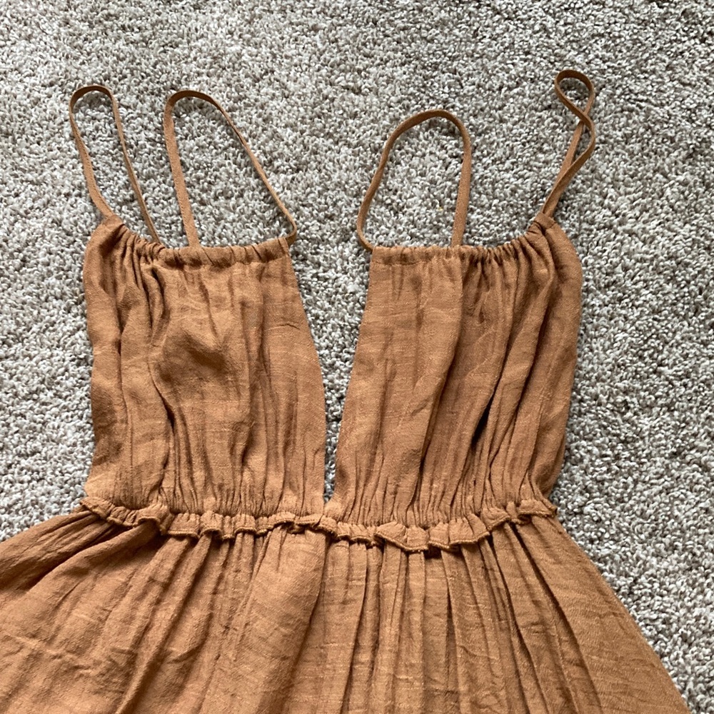 Copper Brown Open Back Strappy Boho Babydoll Tiered Ruffle Hem Boho dress sz S - Picture 2 of 10